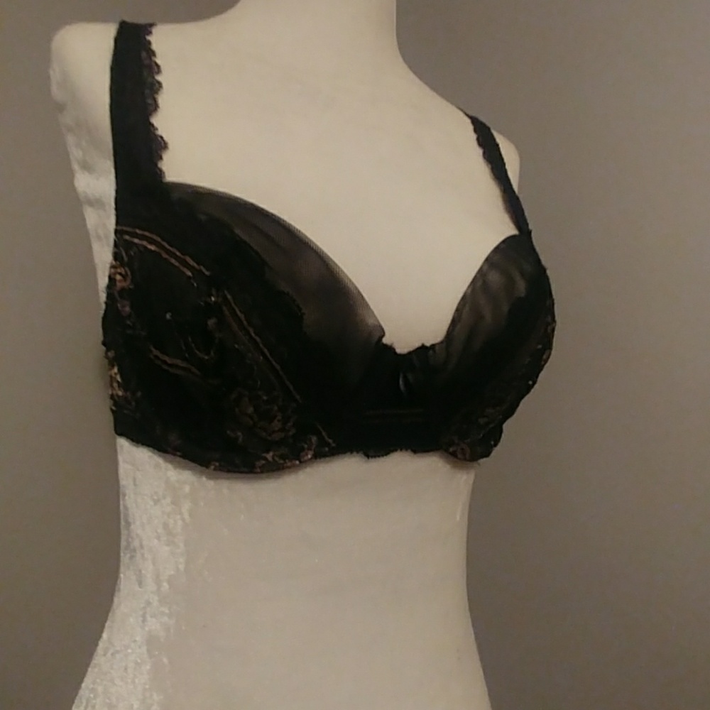 VS bra